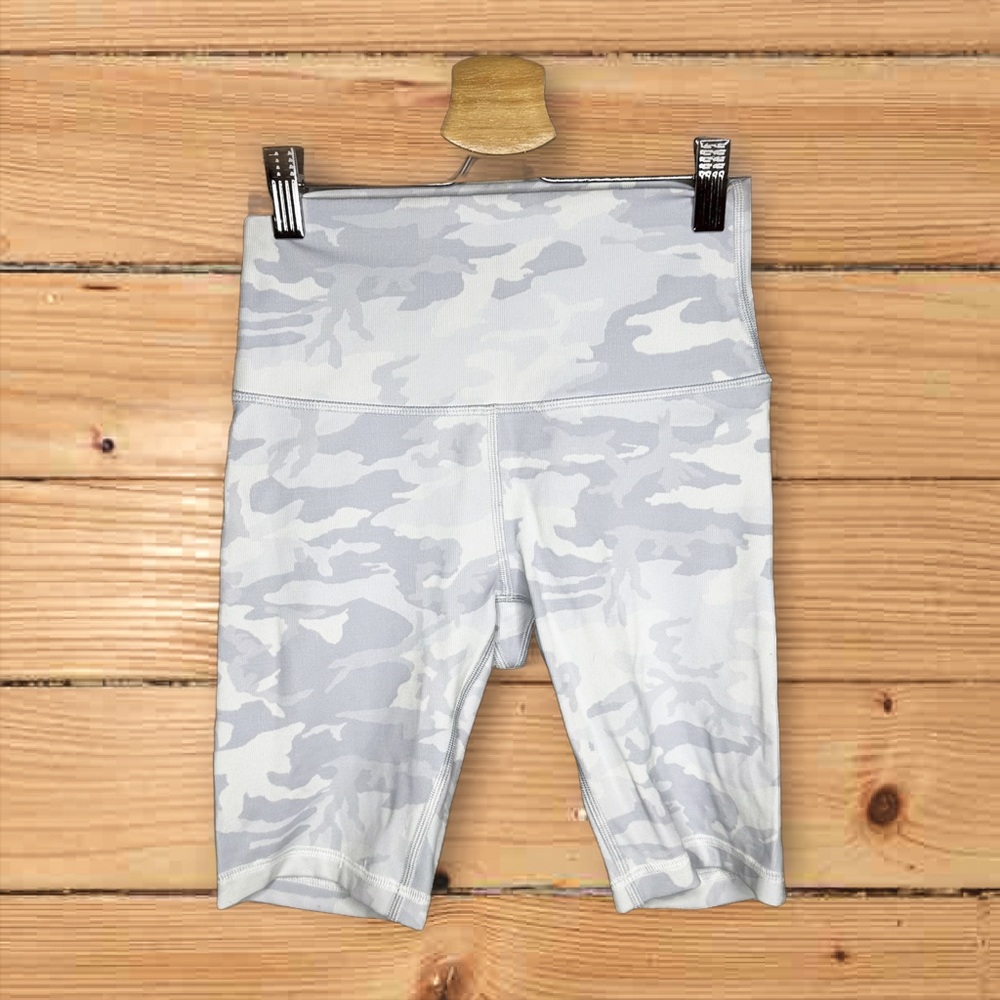 Lululemon Wunder Under Camo Ribbed Short 4